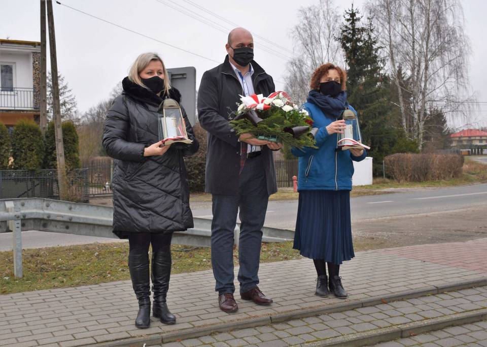 Władze gminy Rawa Mazowiecka upamiętniły Narodowy Dzień Pamięci "Żołnierzy Wyklętych"