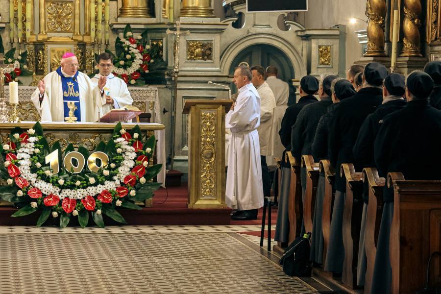 100-lecie Sióstr Urszulanek w Sieradzu. Przeczytaj o ich działalności