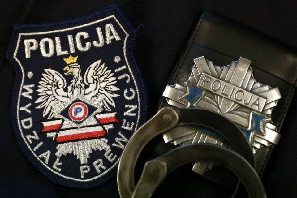 249-183153