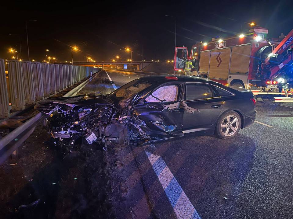 Tragiczny wypadek na autostradzie A2. Auto jechało pod prąd, nie żyje kobieta