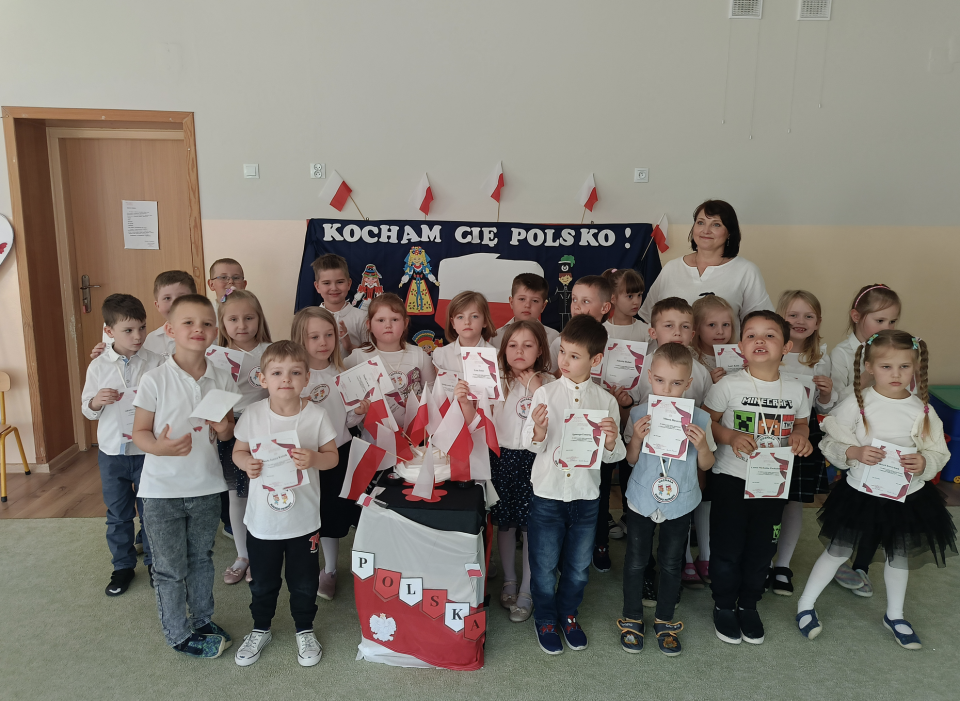 "Kocham Cię Polsko" - quiz patriotyczny dla przedszkolaków