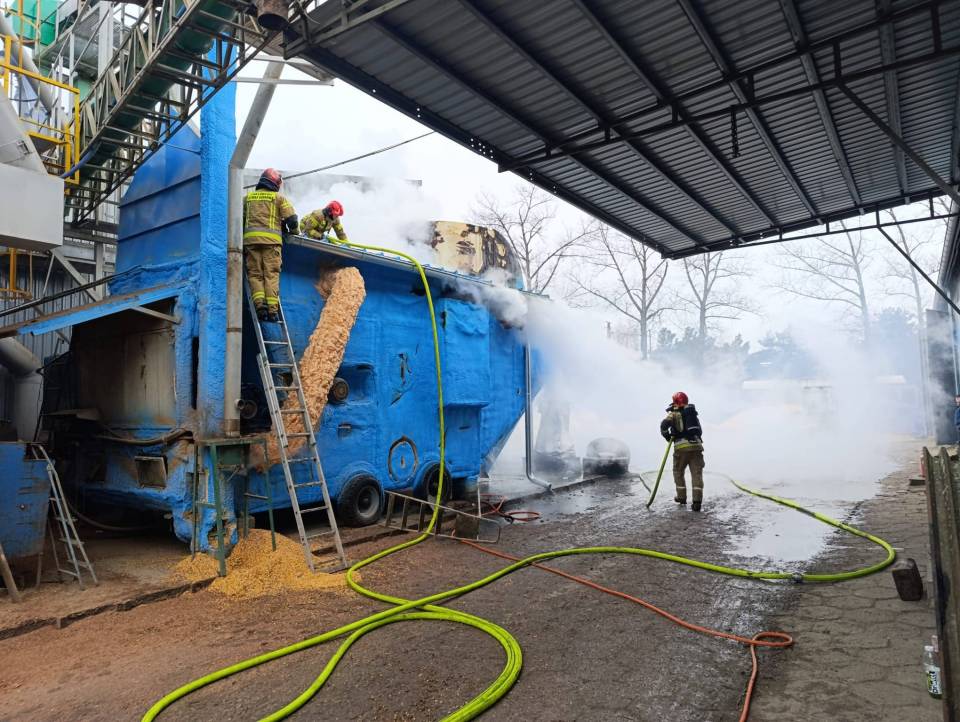 PHOTO-2025-11-15-15-44-48-_20251116-113139_1