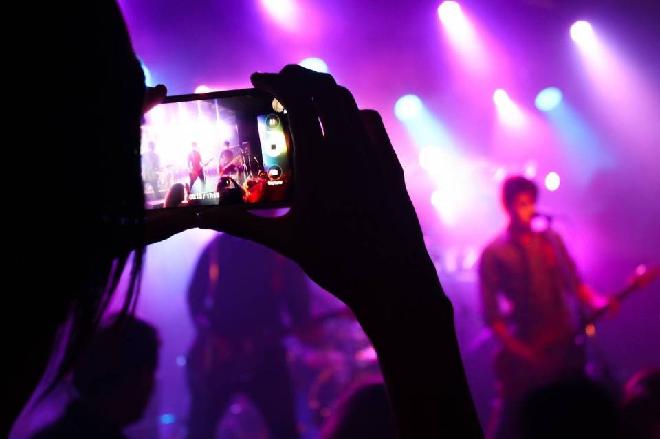 koncert_telefon_pixabay